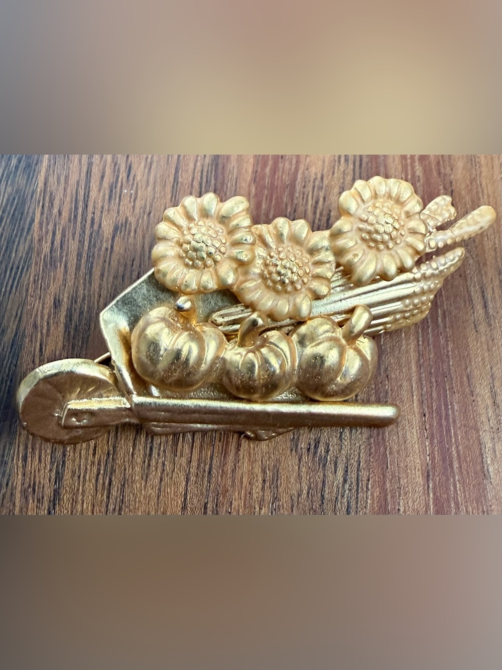 Vintage Gold Tone Pumpkin & Sunflower Brooch Pin Cart Fall Autumn
